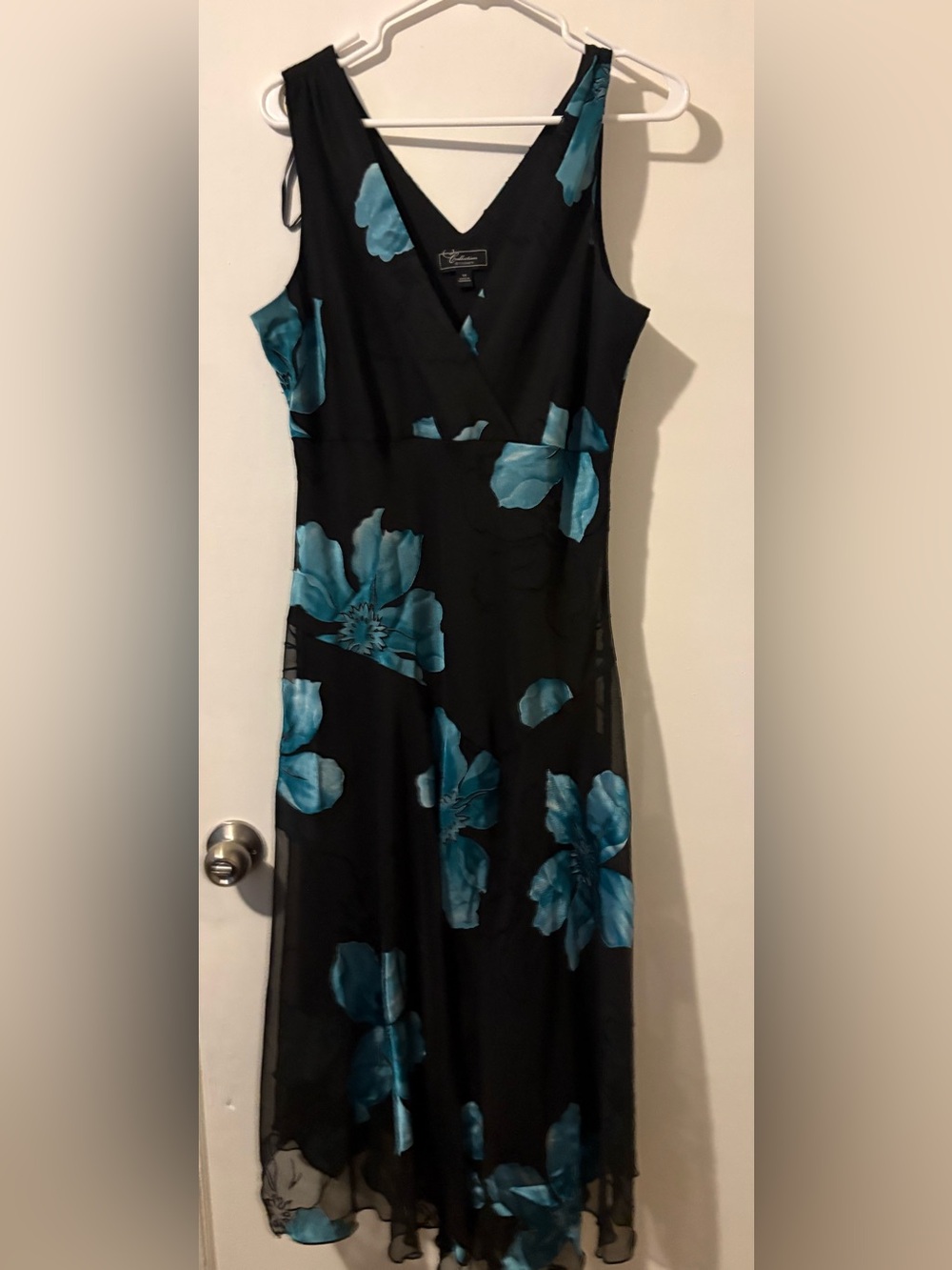 dressbarn Black Sleeveless Dress with Teal Floral Print